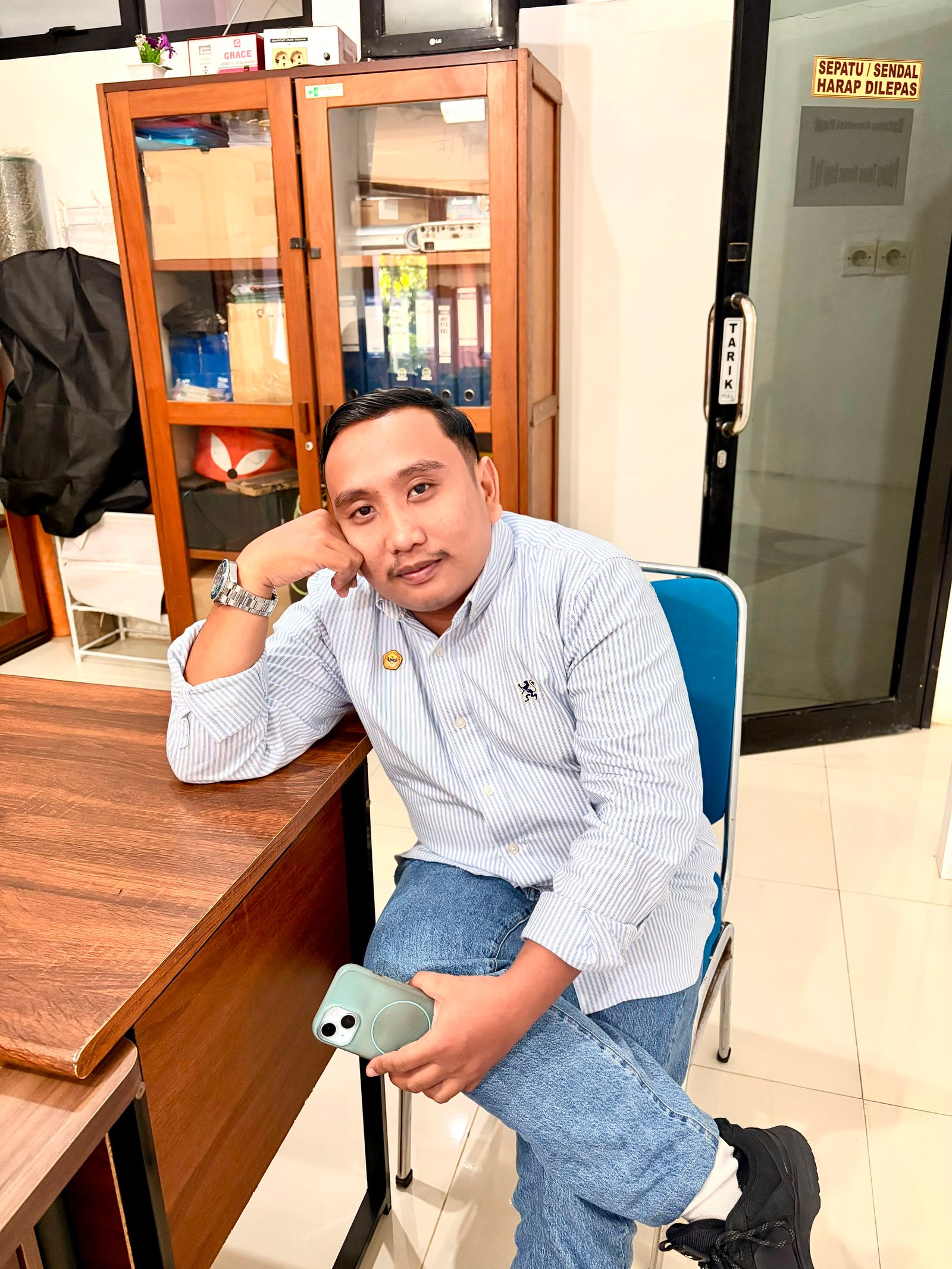 Alex, M.Pd
